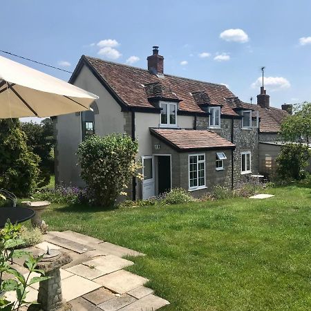 Charming Modernized Country Cottage Near Mere, Wiltshire Mere  Extérieur photo