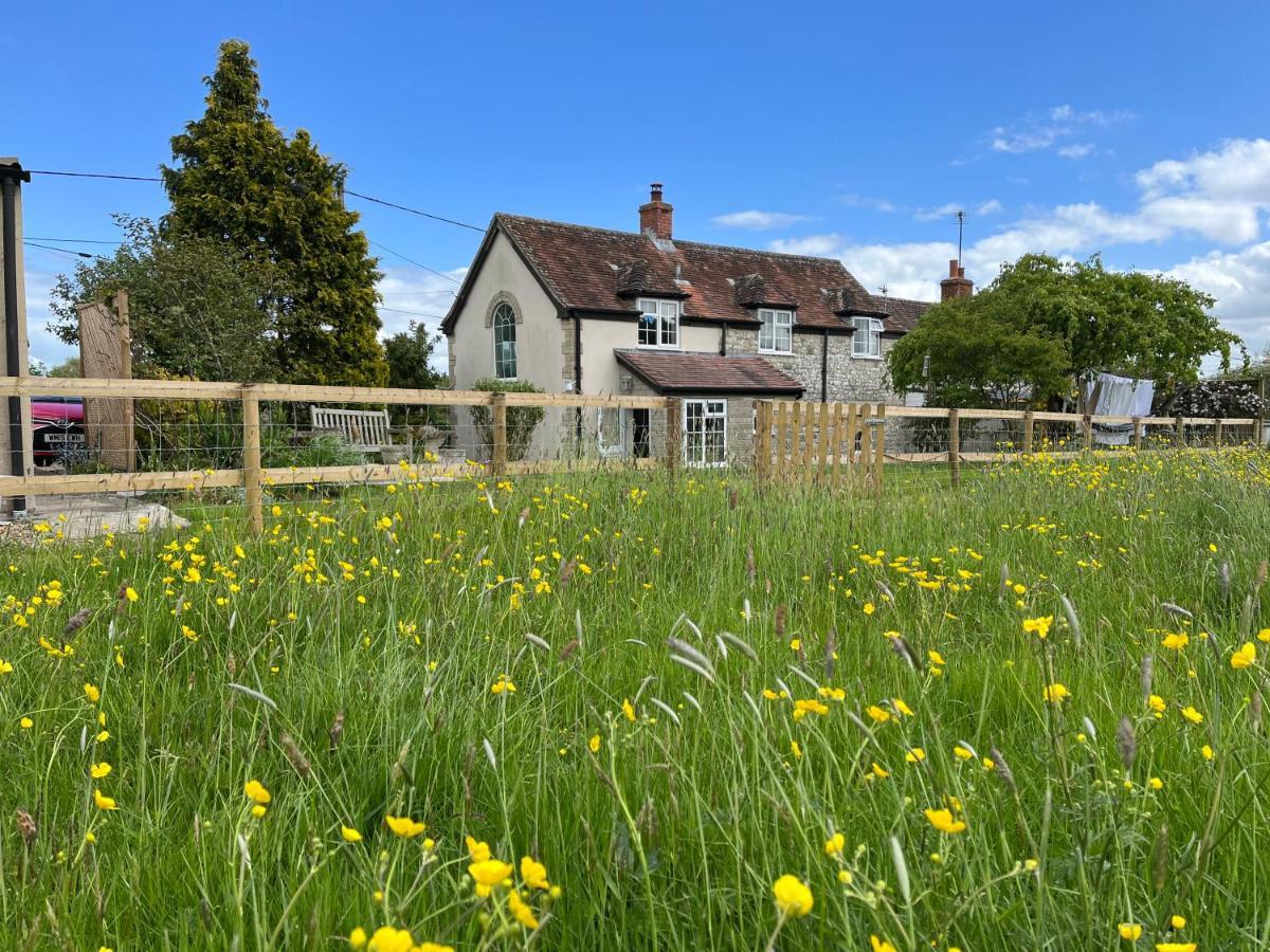 Charming Modernized Country Cottage Near Mere, Wiltshire Mere  Extérieur photo